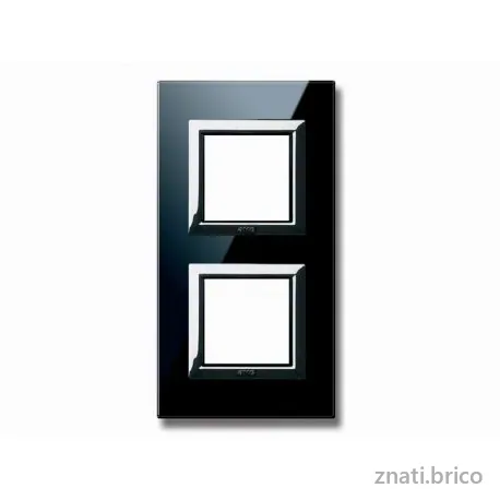 PLAQUES “VERA 44” POUR BOÎTES RONDES ET CARRÉES 4(2+2) MODULE
