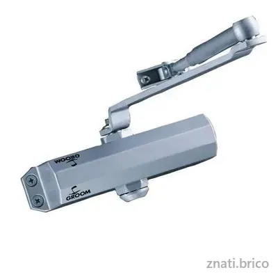 FERME PORTE GROOM ARGENT 311