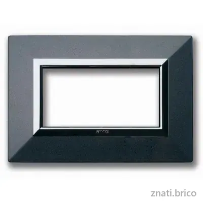 PLAQUES “ZAMA 44” POUR BOÎTES RÉCTANGULAIRES 4 MODULES